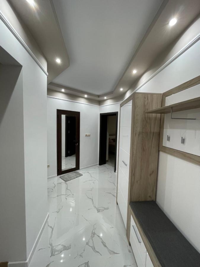 Apartament Deluxe Karina-Free Parking Burgas Stad Buitenkant foto